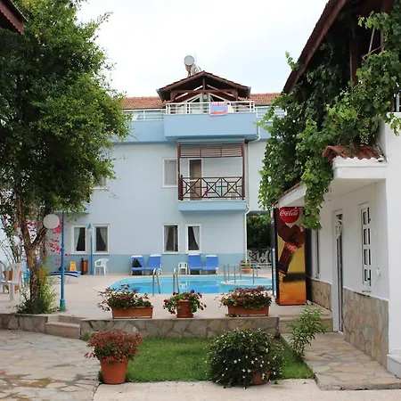 Turtle Beach Bungalows Апартаменты Дальян